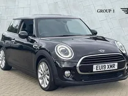 Midnight black Used 2019 Mini Cooper Classic Hatchback | £12,750 (Fair price)