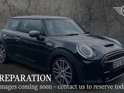 Black Used 2022 Mini Cooper S Exclusive Hatchback | £21,295 (Fair price)