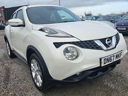 White Used 2017 Nissan Juke N-Connecta SUV | £7,000 (Fair price)