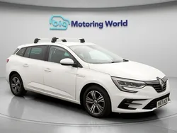 Used 2021 Renault Mégane IV Iconic Estate | £9,000 (Fair price)
