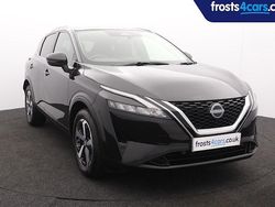 Black Used 2022 Nissan Qashqai N-Connecta SUV | £21,295 (Fair price)