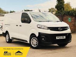 White Used 2021 Vauxhall Vivaro Van | £9,490 (Good price)