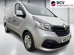 Silver Used 2016 Renault Trafic Van | £6,995 (Fair price)