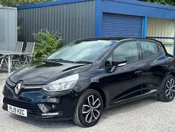 Used 2025 Renault Clio V Play Hatchback | £7,495