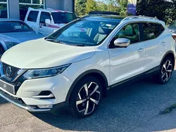 White Used 2018 Nissan Qashqai SUV | £14,495 (Fair price)