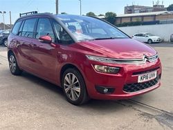 Red Used 2016 Citroën Grand C4 Picasso Exclusive MPV | £7,359 (Fair price)