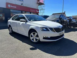 White Used 2017 Skoda Octavia SE Hatchback | £8,995 (Super price)