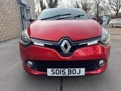 Red Used 2015 Renault Clio IV Dynamique Hatchback | £4,750 (Good price)