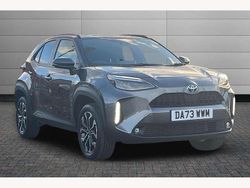 Grey Used 2023 Toyota Yaris Hybrid Design SUV | £23,295 (Fair price)