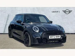 Black Used 2022 Mini Cooper Hatch Hatchback | £19,995 (A bit pricey)