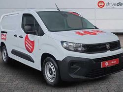 White Used 2024 Vauxhall Combo S MPV | £15,900 (Fair price)