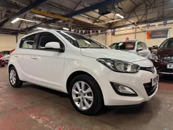 White Used 2013 Hyundai i20 Active Hatchback | £1,500 (Super price)