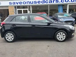 Black Used 2016 Hyundai i20 Hatchback | £5,788 (Fair price)