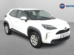 Used 2025 Toyota Yaris Hybrid Estate | £19,999 (Super price)