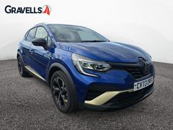 Blue Used 2023 Renault Captur SUV | £19,695 (A bit pricey)