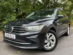 Black Used 2021 VW Tiguan Life SUV | £17,691 (Fair price)