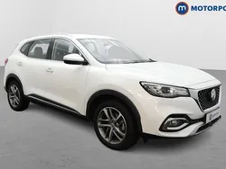 White Used 2022 MG HS Excite SUV | £16,049 (Fair price)