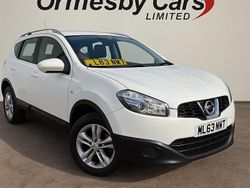 White Used 2013 Nissan Qashqai Acenta SUV | £4,750 (Fair price)