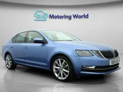 Blue Used 2019 Skoda Octavia SE L Hatchback | £11,700 (Fair price)