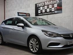 Silver Used 2016 Vauxhall Astra Design Edition Hatchback | £5,995 (Fair price)