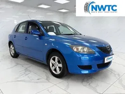 Blue Used 2005 Mazda 3 Hatchback | £1,295 (Expensive)