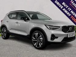Used 2025 Volvo XC40 Ultra SUV | £36,290 (Expensive)