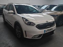 White Used 2019 Kia Niro 4 SUV | £12,990 (Super price)