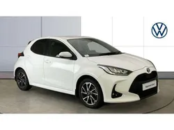 White Used 2022 Toyota Yaris Hybrid Design Hatchback | £16,500 (Good price)