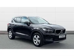 Black Used 2018 Volvo XC40 Momentum SUV | £16,075 (Fair price)