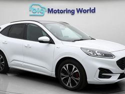 White Used 2022 Ford Kuga ST-Line X SUV | £17,600 (Good price)