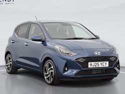 New 2025 Hyundai i10 Premium Hatchback | £16,699 (Fair price)