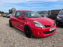 Red Used 2007 Renault Clio II Hatchback | £3,995 (Good price)