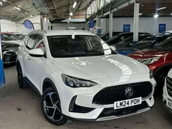 White Used 2024 MG HS Trophy SUV | £17,995 (Fair price)