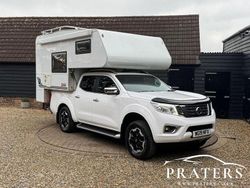 White Used 2019 Nissan Navara Tekna Pickup | £18,500
