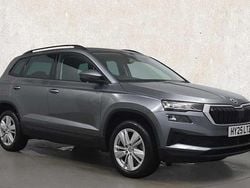 Grey Used 2025 Skoda Karoq SE SUV | £24,002 (Fair price)
