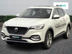 White Used 2022 MG HS Exclusive SUV | £17,995 (Fair price)