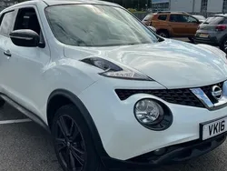 Pure white Used 2016 Nissan Juke N-Connecta SUV | £5,875 (Fair price)