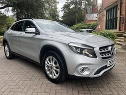 Silver Used 2018 Mercedes GLA200 Executive SUV | £12,681 (Fair price)