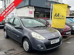 Blue Used 2009 Renault Clio II Expression Hatchback | £4,195 (A bit pricey)