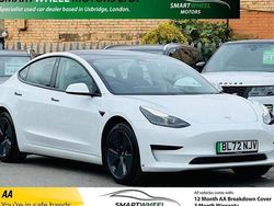 Used 2022 Tesla Model 3 RWD Sedan | £16,140