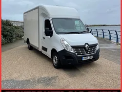 White Used 2015 Renault Master Business Van | £10,995 (Expensive)