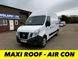 White Used 2019 Nissan NV400 SE Van | £9,000 (Good price)
