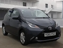 Grey Used 2015 Toyota Aygo x-press Hatchback | £5,995 (Fair price)