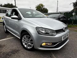 Silver Used 2015 VW Polo SE Hatchback | £6,495 (Fair price)