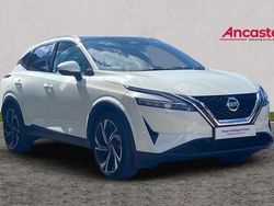 Pearl storm white Used 2022 Nissan Qashqai Tekna+ SUV | £21,975 (Expensive)