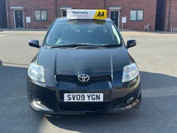Black Used 2009 Toyota Auris Hatchback | £2,650 (Fair price)