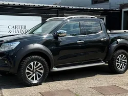 Black Used 2018 Nissan Navara Tekna Pickup | £15,995 (Fair price)
