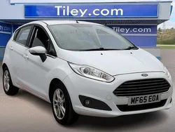 White Used 2015 Ford Fiesta Zetec Hatchback | £5,990 (Fair price)