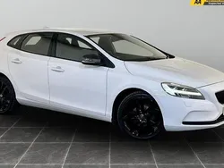 White Used 2018 Volvo V40 Momentum Estate | £7,795 (Fair price)