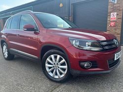 Red Used 2014 VW Tiguan Match SUV | £5,995 (Fair price)